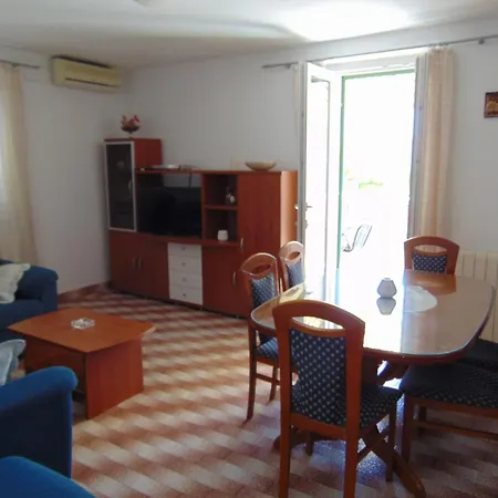 Apartmán Fran Postira